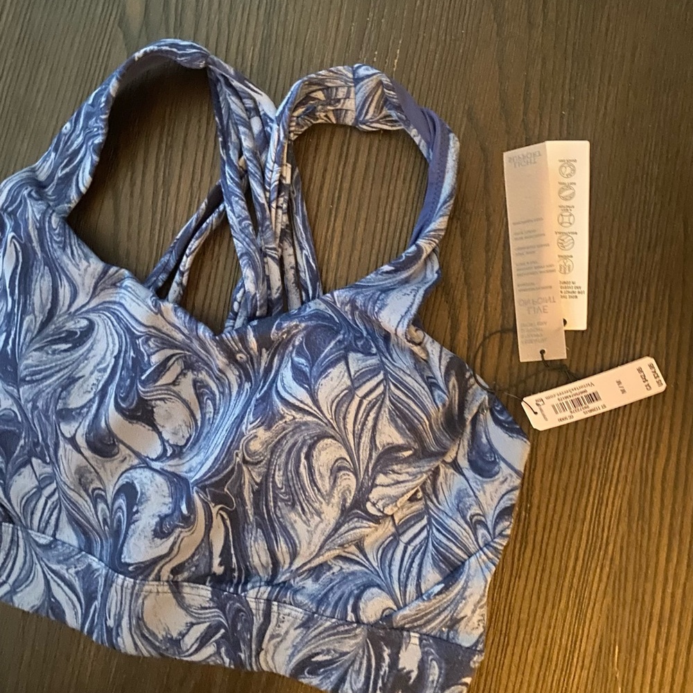 NEW Victoria’s Secret Essential sports bra - Picture 2 of 4
